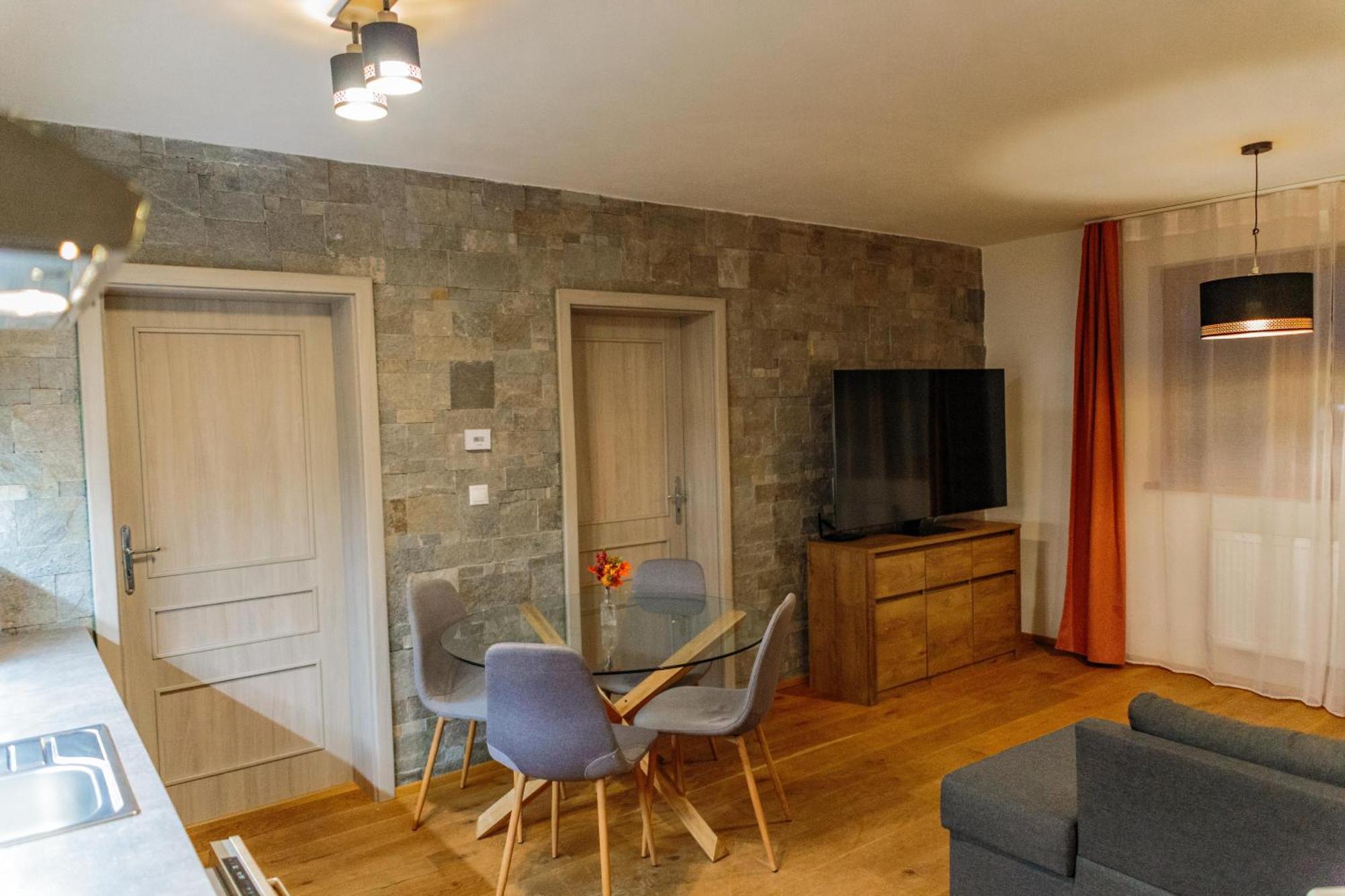 Apartman Myto Mýto pod Ďumbierom Eksteriør billede